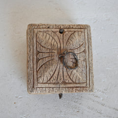Indian Vintage tika box 326712-8