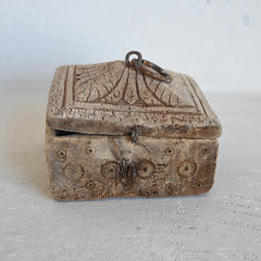 Indian Vintage tika box 326712-8
