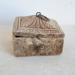 Indian Vintage tika box 326712-8