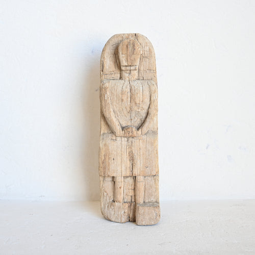 Carved statue 326695