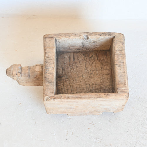 Carved bowl 326729A
