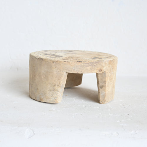 Carved Chapati with legs 259667-3