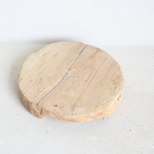 Carved Chapati with legs 259667-5