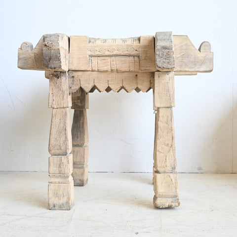 Vintage Indian White bajot/side table 246111