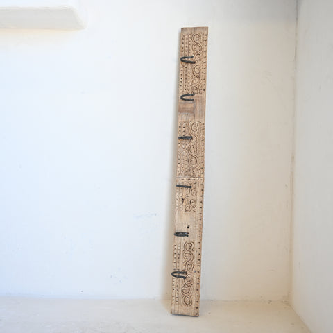 Vintage Indian single wall hook 271383