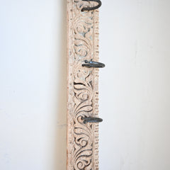 Carved Indian Timber Hook 8952B