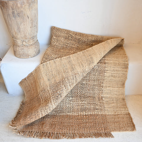 Weyba Cushion