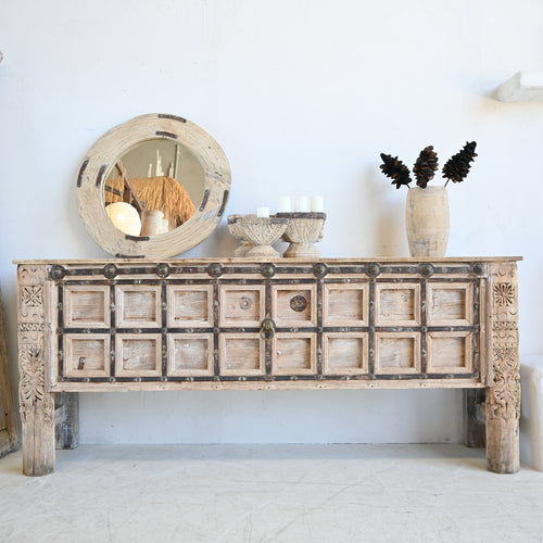 Indian Vintage Console 322095