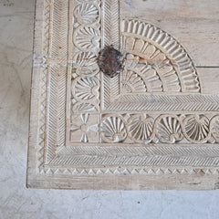 PRANA Coffee table