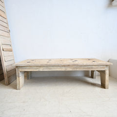 PRANA Coffee table