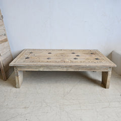 PRANA Coffee table