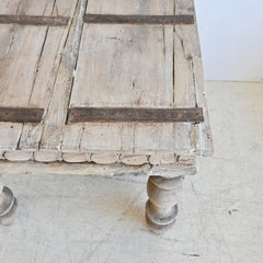 PRANA Coffee/ Side Table