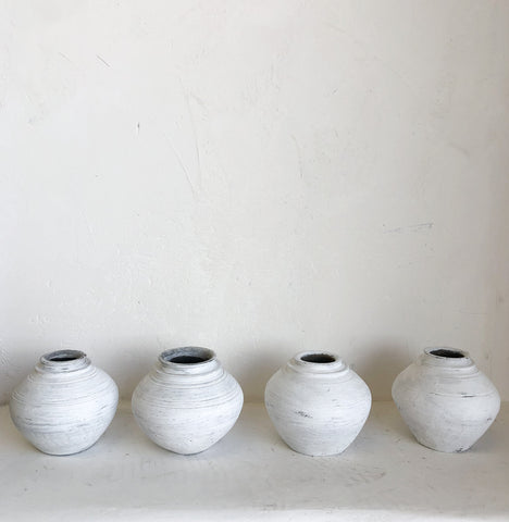 Tuba ceramic vase Medium white