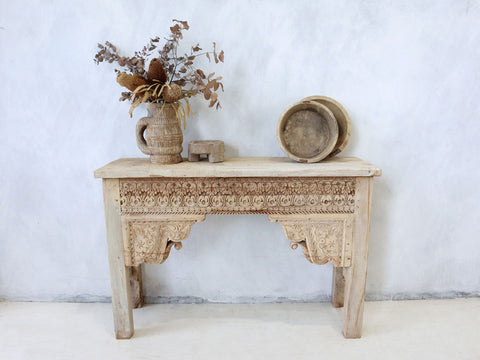 Indian Vintage Console 261585