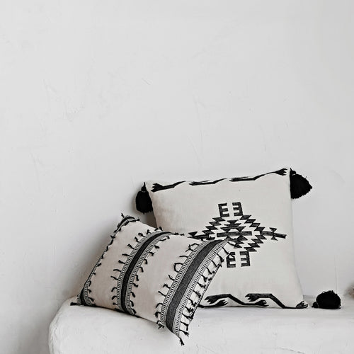 Elanda Cushion